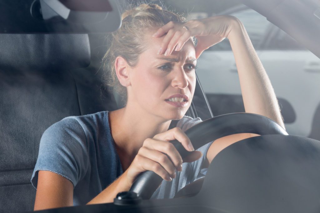 Angst allein Auto zu fahren (© auremar / stock.adobe.com)