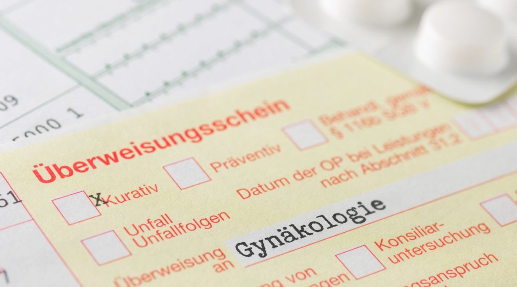 Angst vorm Frauenarzt - Überweisung zum Gynäkologen (© Zerbor / Fotolia)
