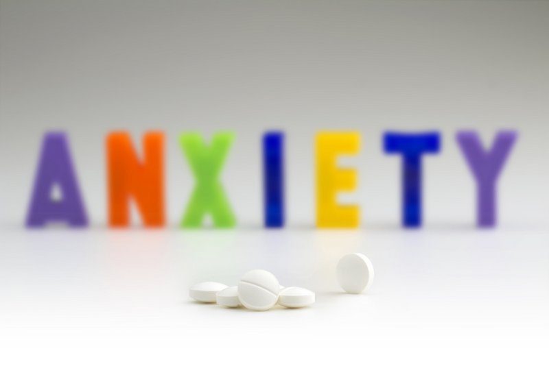 Angstlösende Arznei - Mit Anxiolytika gegen die Symptome von Angsterkrankungen; aber was ist mit den Ursachen der Ängste bzw. Angststörung?! (© Paulista / Fotolia)