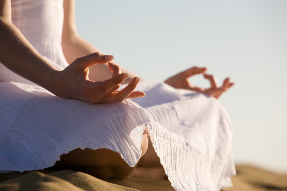 Besser einschlafen mit Yoga? (© Kati Molin / Fotolia)