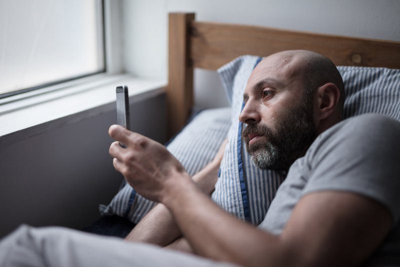 Cyberchondrie: Wenn wir aus Angst vor Krankheit Symptome googlen, schürt das meist nur weitere Krankheitsängste / Krankheitsangst (© Fergus Coyle / Fotolia)