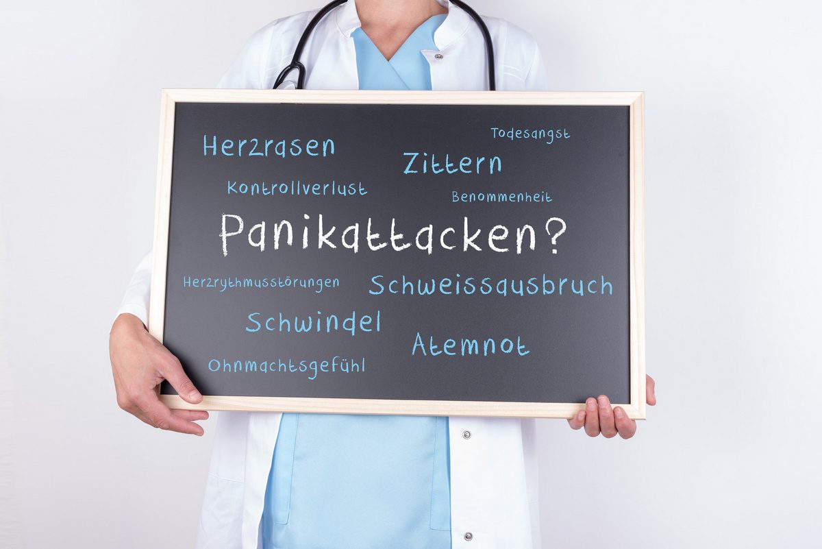 F 41.0 - Typisch für diese Diagnose und Krankschreibung sind immer wiederkehrende Panikattacken ... (© HNFOTO / stock.adobe.com)