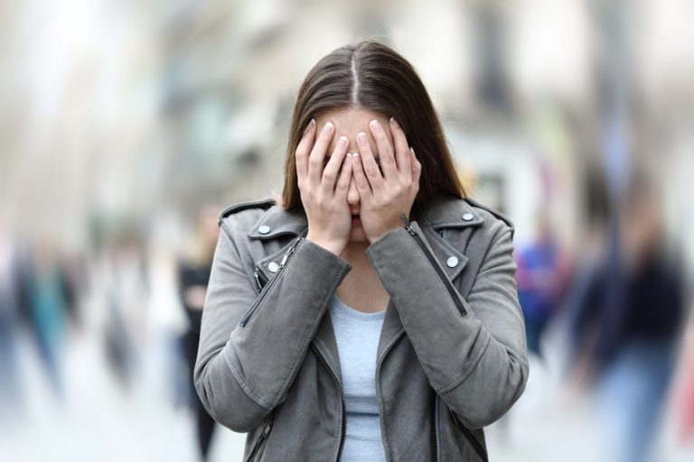 Agoraphobie Mit Panikstörung Icd 10 Bedeutung der Diagnose F40.0 laut ICD 10 (Agoraphobie)