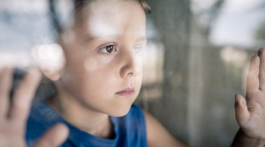 Klassifikation von Angststörungen bei Kindern und Jugendlichen (© altanaka / stock.adobe.com)