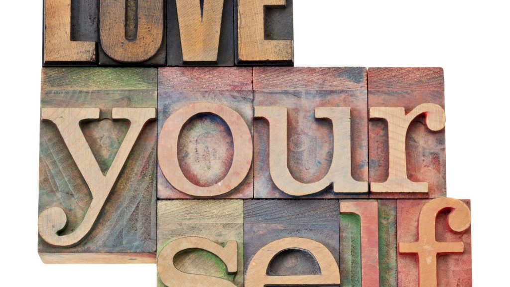 Love yourself - Sich selbst lieben lernen, Selbstliebe entwickeln (© Marek / Fotolia)